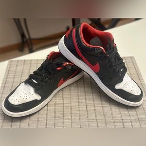 Men’s Nike Air Jordan 1 Low